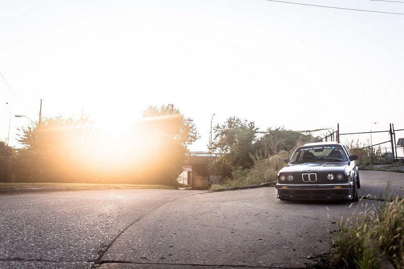 Illustration for article titled My Torrid Affair With A BMW E30 Track Car